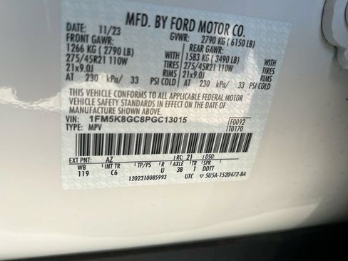 Used 2023 Ford Explorer ST w/ Equipment Group 401A AWD/4WD image 41