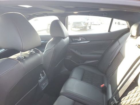 Used 2022 Nissan Maxima SR image 8