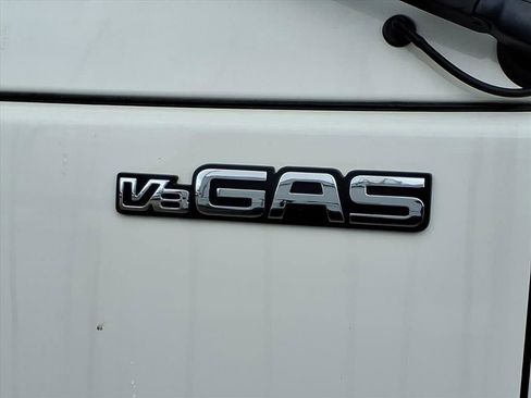 New 2025 Chevrolet Low Cab Forward LCF image 26