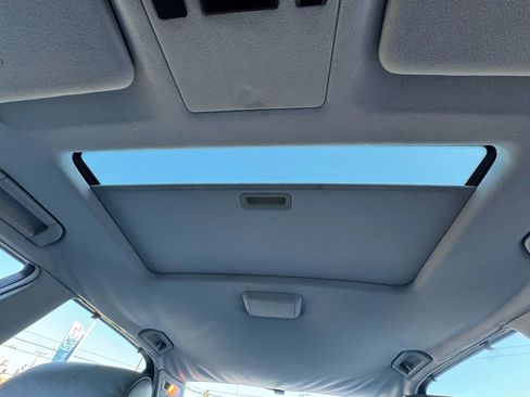 Used 1998 BMW 740iL RWD image 22