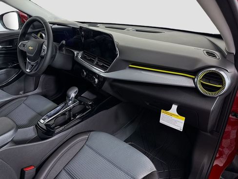 New 2026 Chevrolet Trax LT w/ Driver Confidence Package image 26