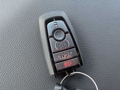 New 2025 Ford F150 Lariat w/ Equipment Group 501A Mid image 25