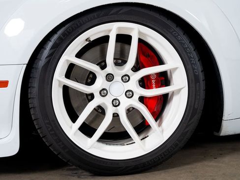 Used 2019 Dodge Challenger SRT Hellcat w/ Widebody Package RWD image 19