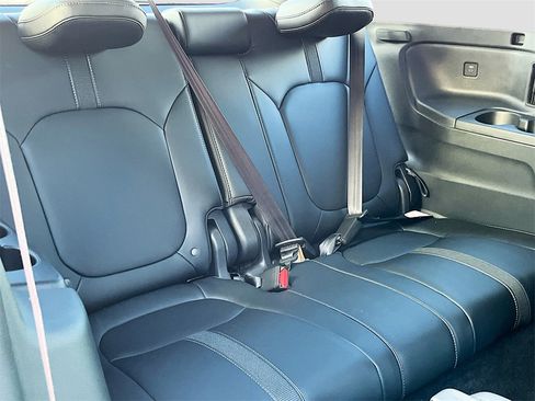 Used 2024 Honda Pilot EX-L image 26