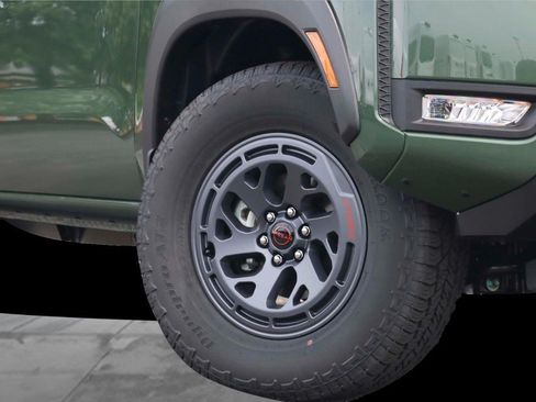 New 2026 Nissan Frontier PRO-4X w/ Pro-4x Convenience Package AWD/4WD image 3