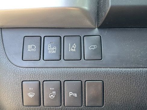 Used 2015 Toyota Highlander Limited Platinum AWD/4WD image 23