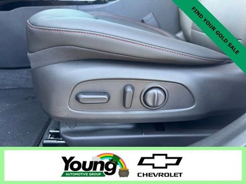 New 2026 Chevrolet Trax RS w/ Sunroof Package image 15