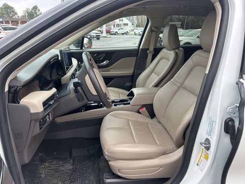 Used 2024 Lincoln Corsair Grand Touring w/ Equipment Group 301A image 10