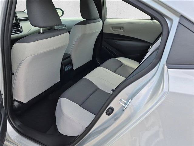 Used 2025 Toyota Corolla LE FWD image 16