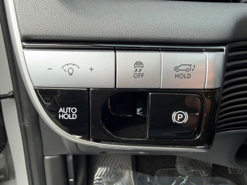 Used 2023 Hyundai Ioniq 5 Limited image 21