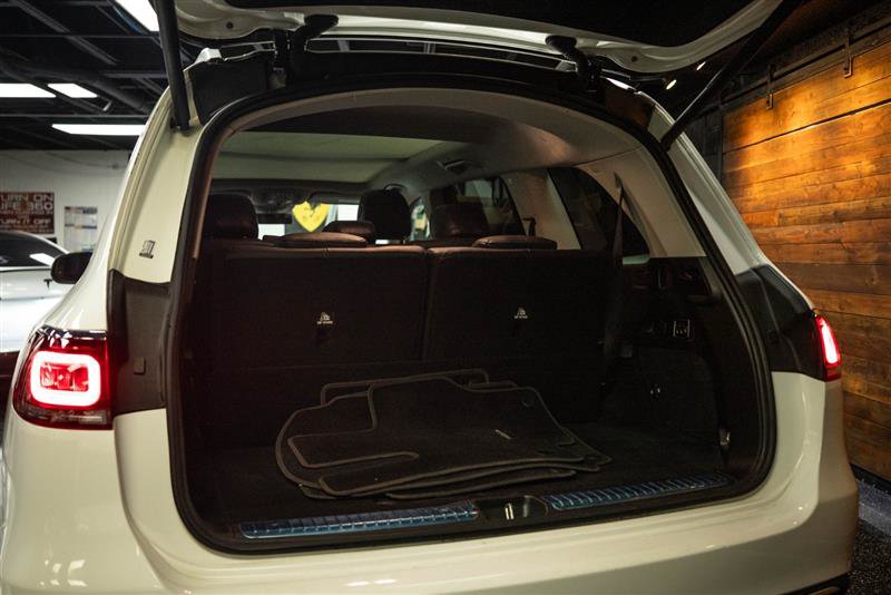 Used 2020 Mercedes-Benz GLS 450 4MATIC image 7