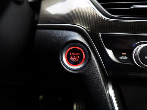 Used 2019 Honda Accord Sport image 25