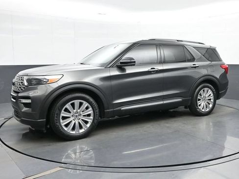 Used 2020 Ford Explorer Limited RWD image 4