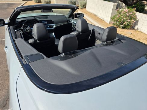 Used 2023 BMW 430i Convertible w/ M Sport Package image 12