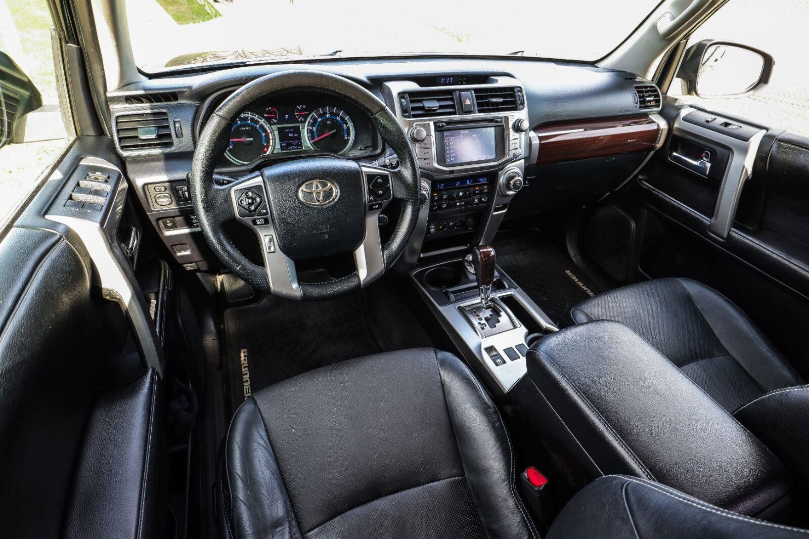 Used 2014 Toyota 4Runner Limited AWD/4WD image 23