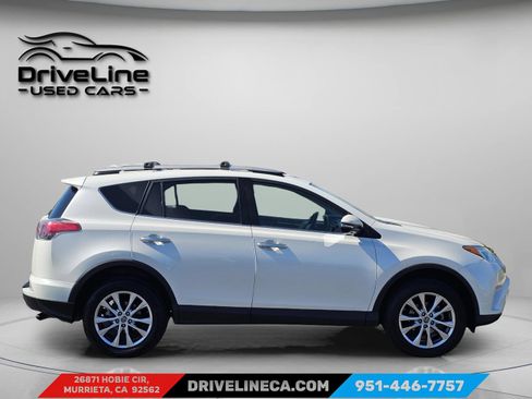Used 2018 Toyota RAV4 Limited w/ Advanced Technology Package FWD image 11