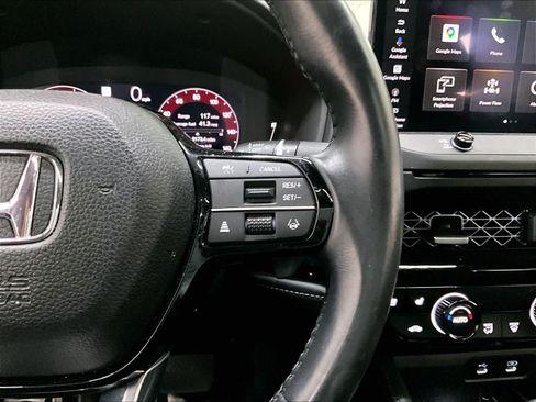 Used 2024 Honda Accord Touring image 21