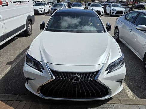 Certified 2023 Lexus ES 350 Ultra Luxury image 2