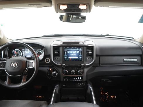 Used 2019 RAM 1500 Big Horn AWD/4WD image 13