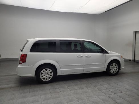 Used 2016 Dodge Grand Caravan SE w/ Quick Order Package 29E SE image 10