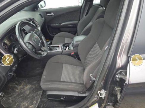 Used 2022 Dodge Charger R/T w/ Blacktop Package image 6