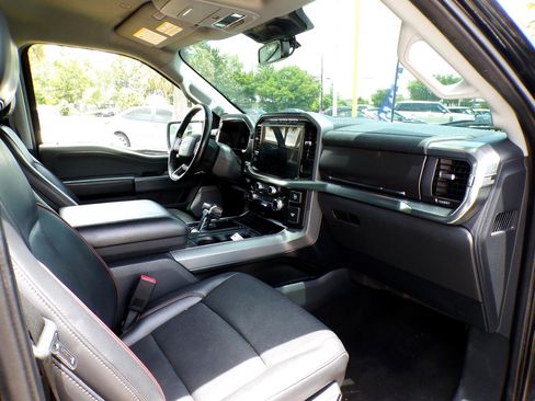 Used 2021 Ford F150 Lariat image 15