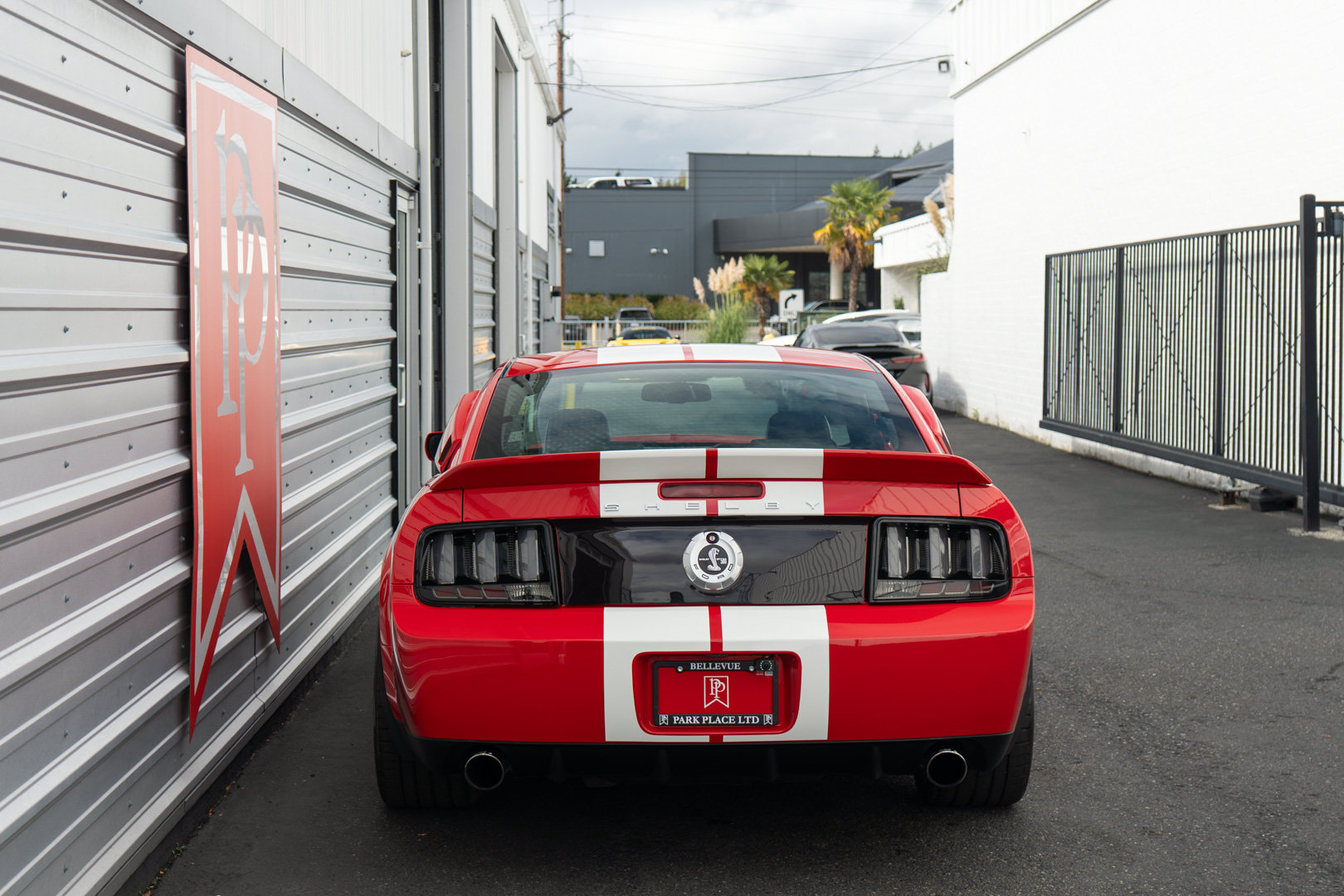 Used 2007 Ford Mustang Shelby GT500 RWD image 44