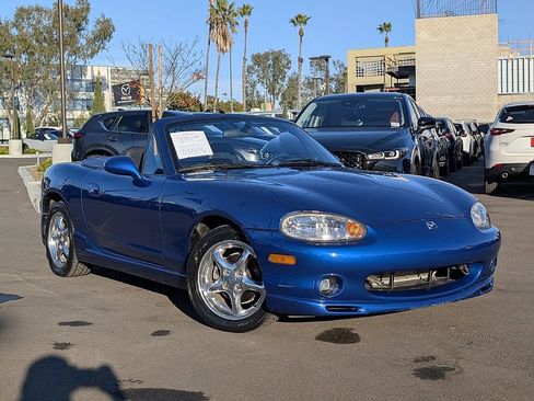 Used 1999 MAZDA MX-5 Miata image 3