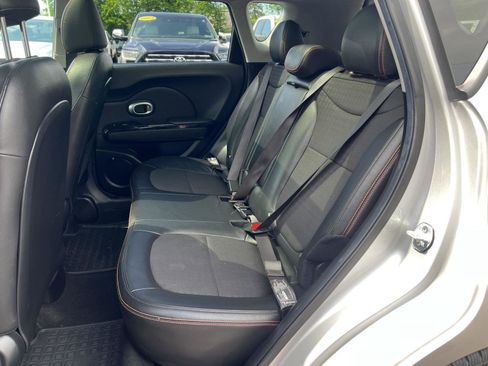Used 2019 Kia Soul ! w/ Technology Package FWD image 14