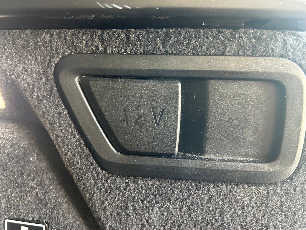 Used 2026 BMW X7 M60i AWD/4WD image 40