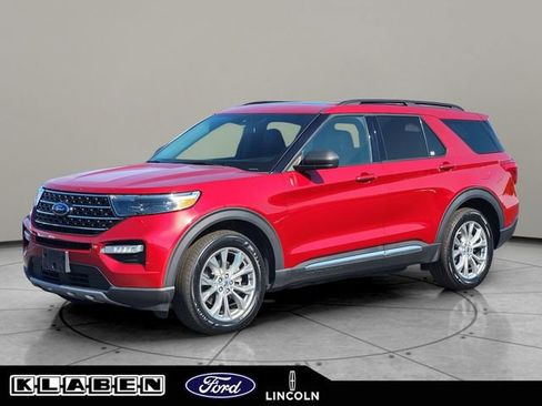 Certified 2020 Ford Explorer XLT w/ Equipment Group 202A AWD/4WD image 1