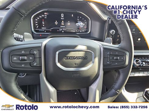 Used 2025 GMC Sierra 1500 Denali w/ Technology Package AWD/4WD image 24