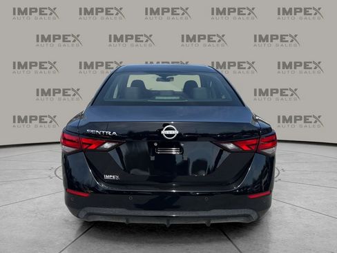 Used 2025 Nissan Sentra S image 4