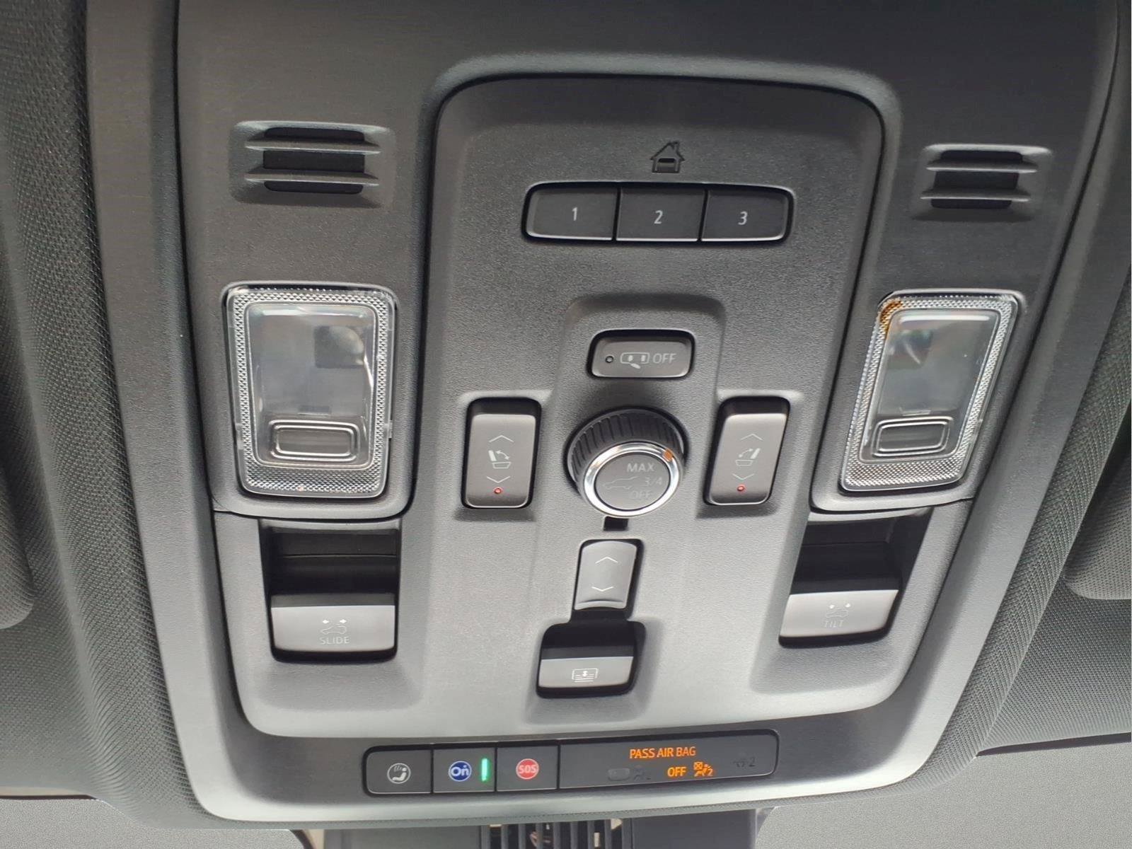Used 2023 Chevrolet Tahoe High Country AWD/4WD image 27