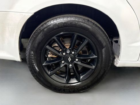 Used 2019 Dodge Grand Caravan GT FWD image 32