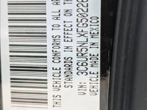 Used 2015 RAM 2500 Laramie image 16