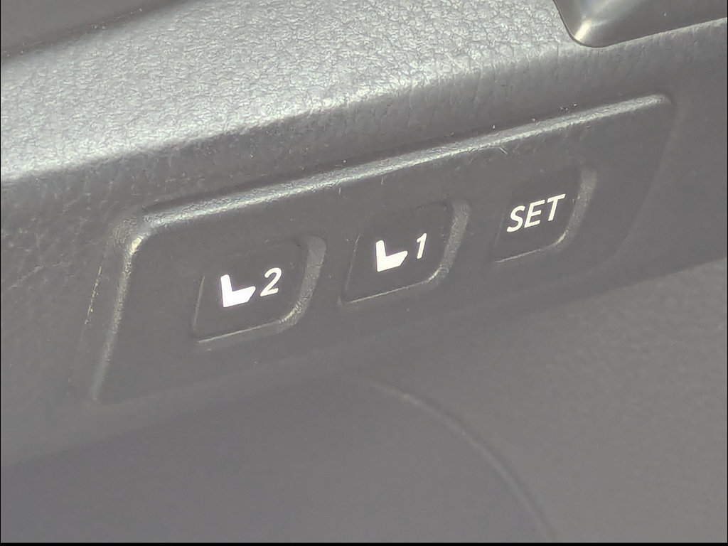 Used 2023 Lexus GX 460 Premium w/ Premium Package AWD/4WD image 24