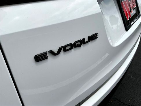 Used 2023 Land Rover Range Rover Evoque S AWD/4WD image 24