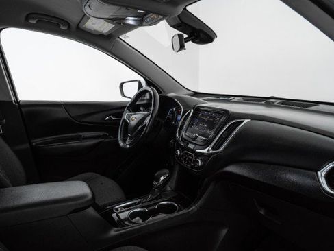 Used 2022 Chevrolet Equinox LT w/ Driver Convenience Package image 21