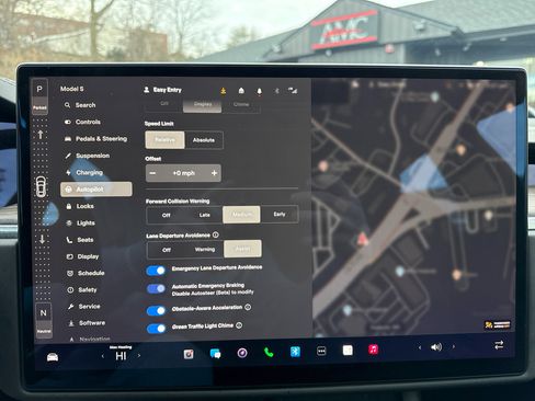 Used 2022 Tesla Model S Standard Range image 47