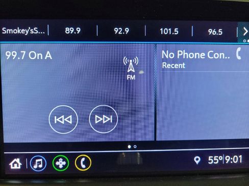 Used 2019 Chevrolet Blazer LT image 25