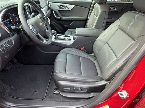 New 2026 Chevrolet Blazer LT w/ Midnight/Sport Edition FWD image 13