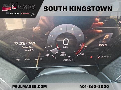 Used 2025 GMC Yukon AT4 Ultimate w/ LPO, Floor Liner Package AWD/4WD image 11