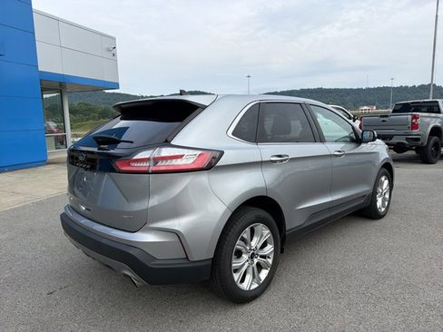 Used 2024 Ford Edge Titanium AWD/4WD image 4