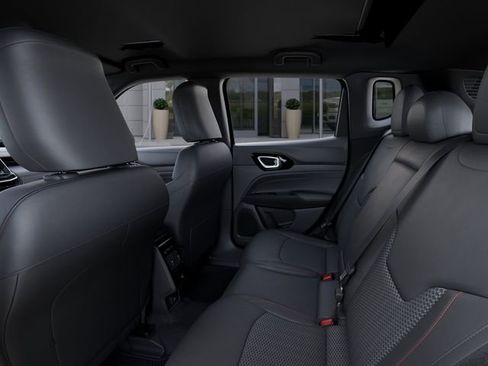 New 2026 Jeep Compass Trailhawk w/ Sun, Sound & Navigation Group AWD/4WD image 24