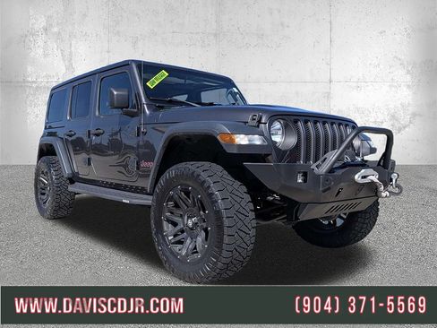Certified 2018 Jeep Wrangler Unlimited Rubicon AWD/4WD image 1