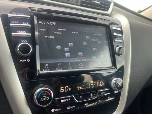 Used 2017 Nissan Murano S w/ Navigation Package image 12