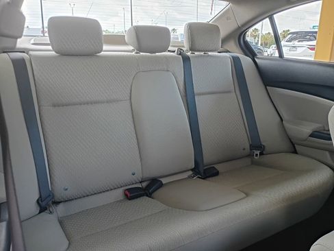 Used 2014 Honda Civic LX image 11