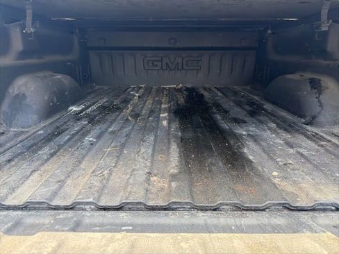 Used 2016 GMC Sierra 1500 SLT w/ SLT Premium Package AWD/4WD image 11