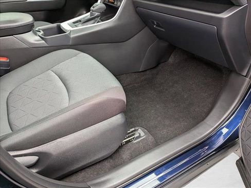 Certified 2025 Toyota RAV4 XLE image 16